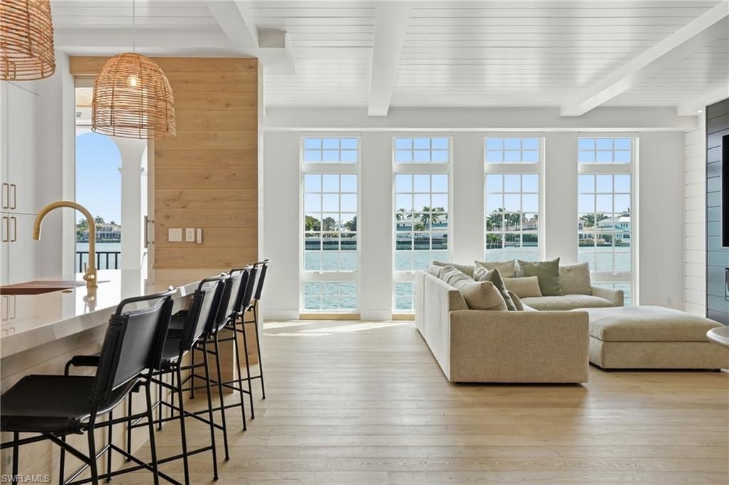 Photo of 4000 Gulf Shore BLVD N #3000, NAPLES, FL 34103 (MLS # 226009149)