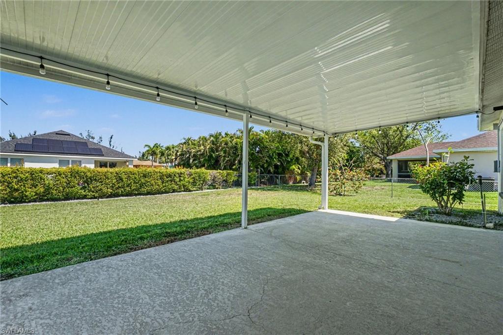 CAPE CORAL - Residential