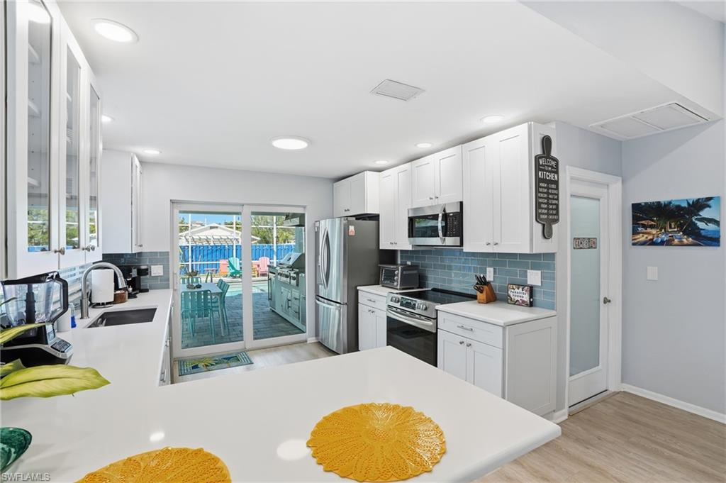 NAPLES PARK - Residential