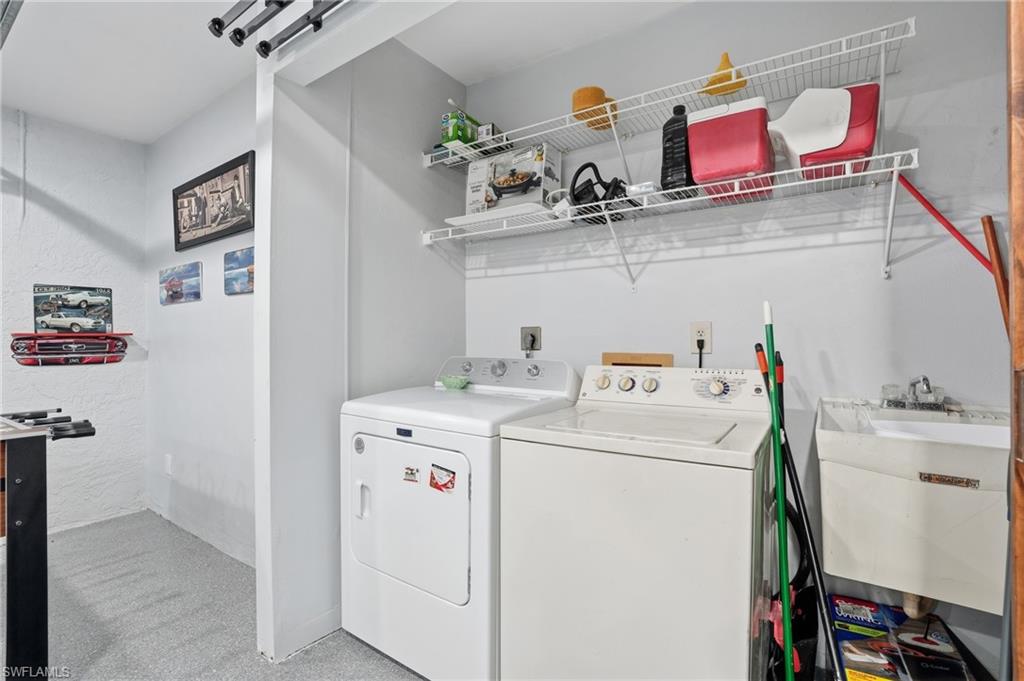 NAPLES PARK - Residential