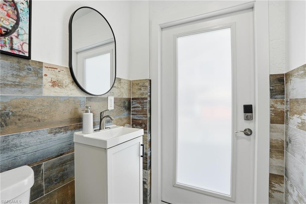 NAPLES PARK - Residential