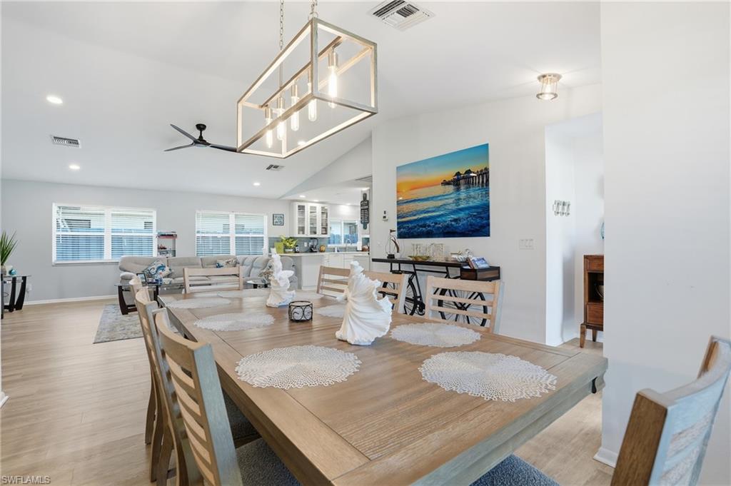 NAPLES PARK - Residential