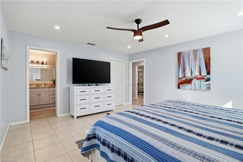 NAPLES PARK - Residential