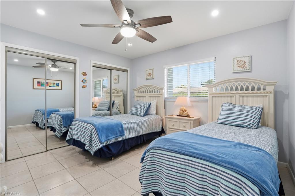 NAPLES PARK - Residential