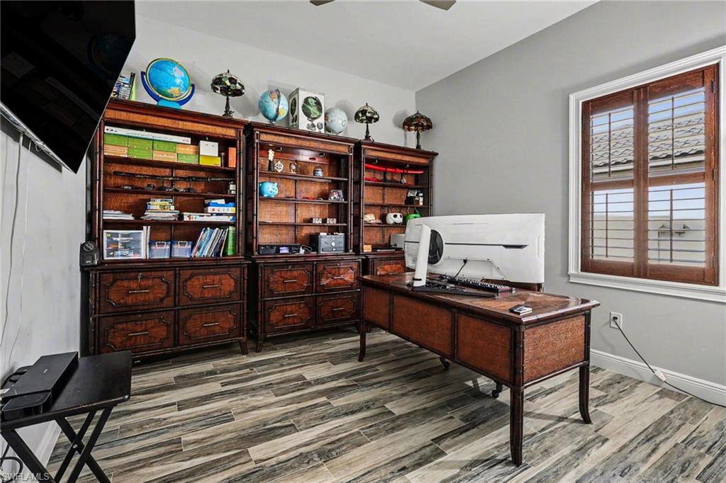 EAGLE'S LANDING ESTATES - Residential