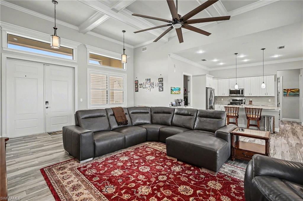 EAGLE'S LANDING ESTATES - Residential