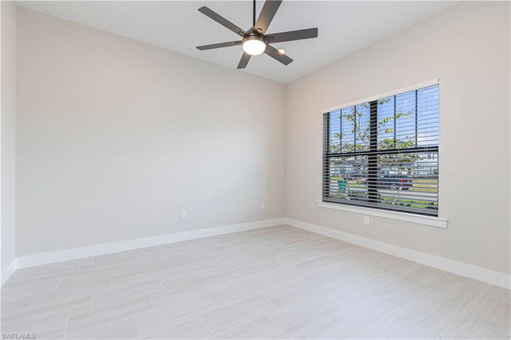 AVALON PARK - Residential