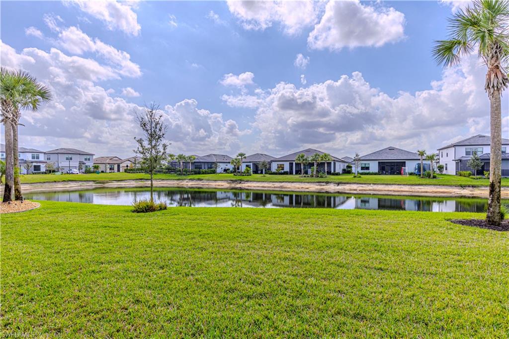 AVALON PARK - Residential