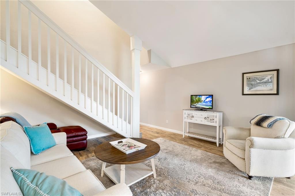 TIMBERWOOD VILLAGE - Residential Lease