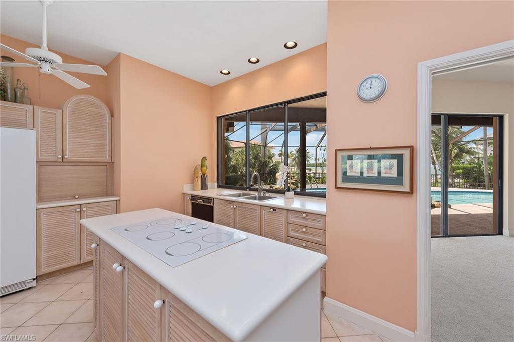 ESTATES - Residential