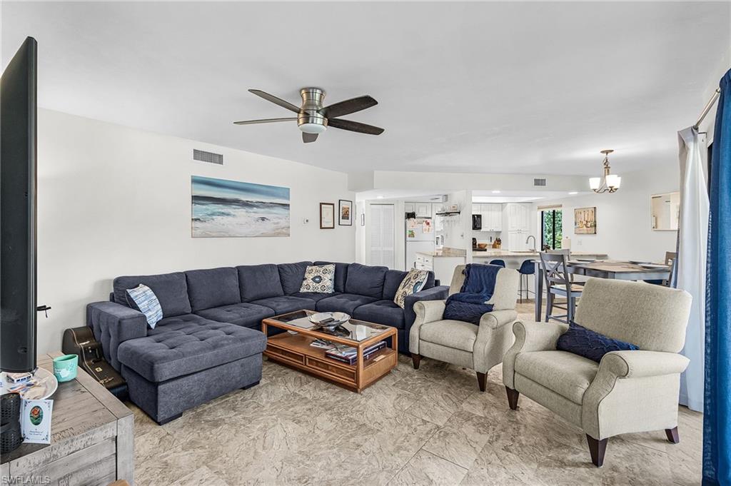 HIGHLANDS - Residential