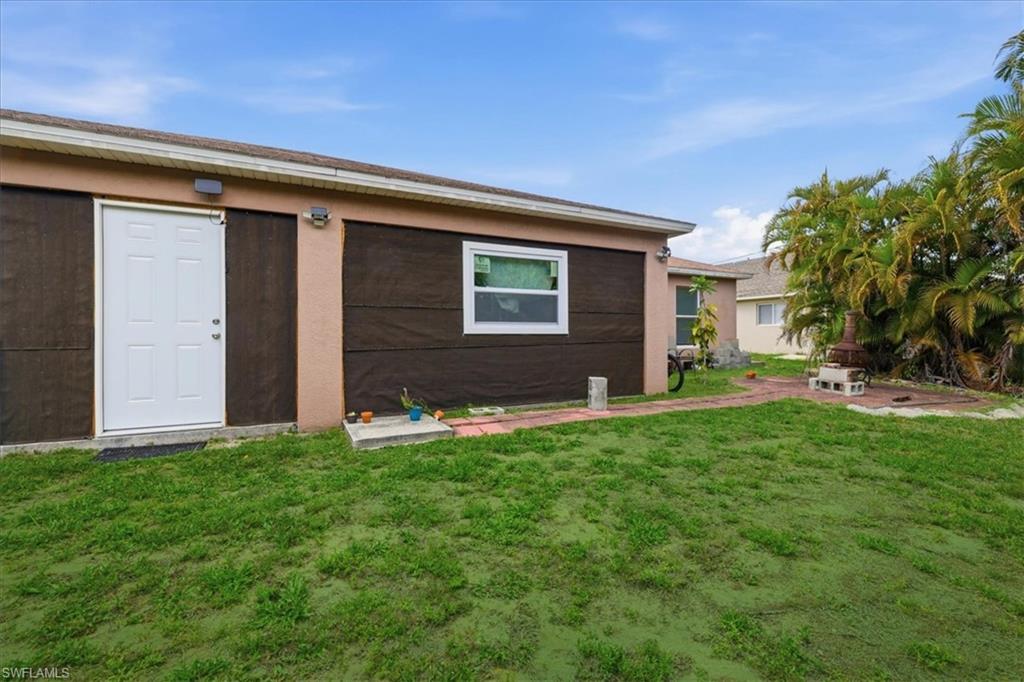 CAPE CORAL - Residential