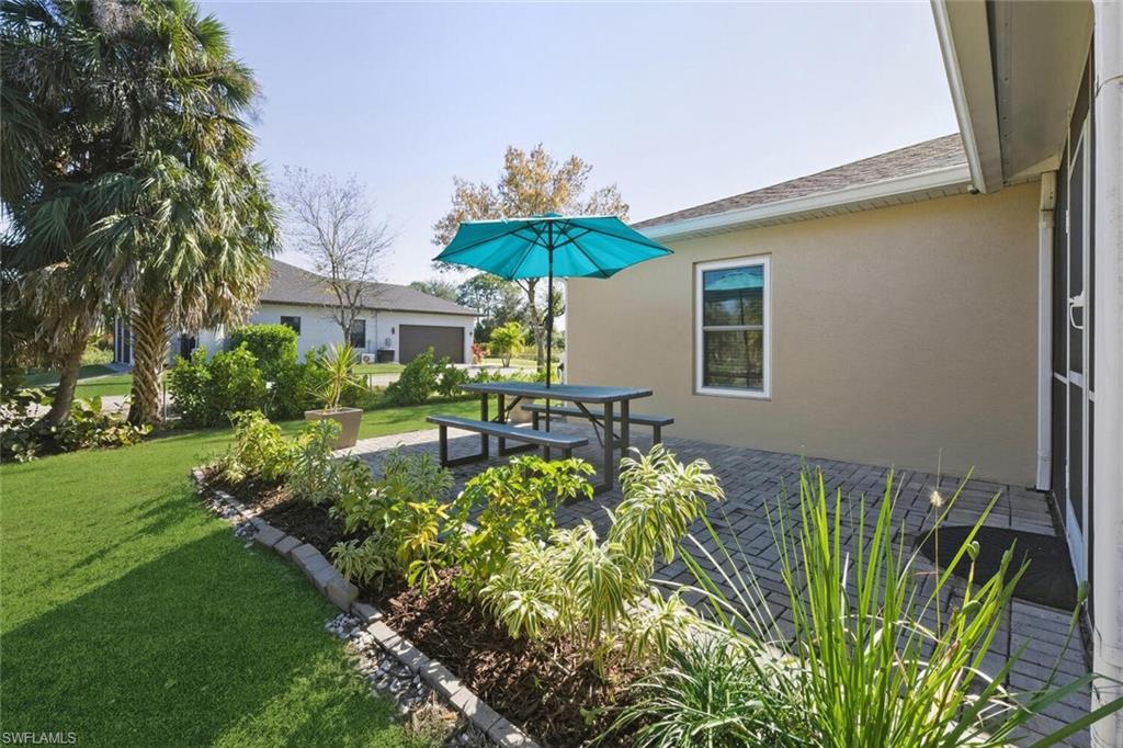 GOLDEN GATE ESTATES - Residential