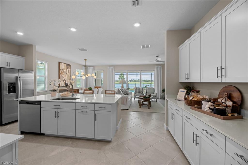 WILLOW AT PUNTA GORDA - Residential