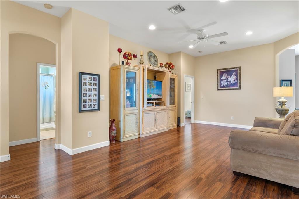 STONEYBROOK - Residential