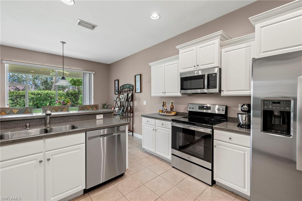 STONEYBROOK - Residential