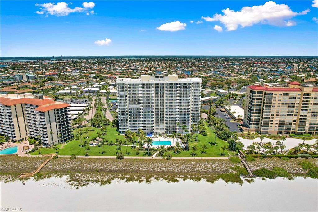 ADMIRALTY HOUSE - Residential