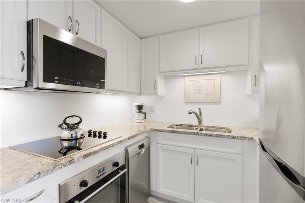 ADMIRALTY HOUSE - Residential