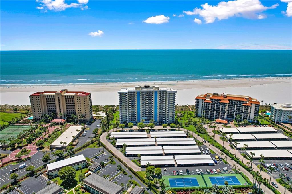 ADMIRALTY HOUSE - Residential