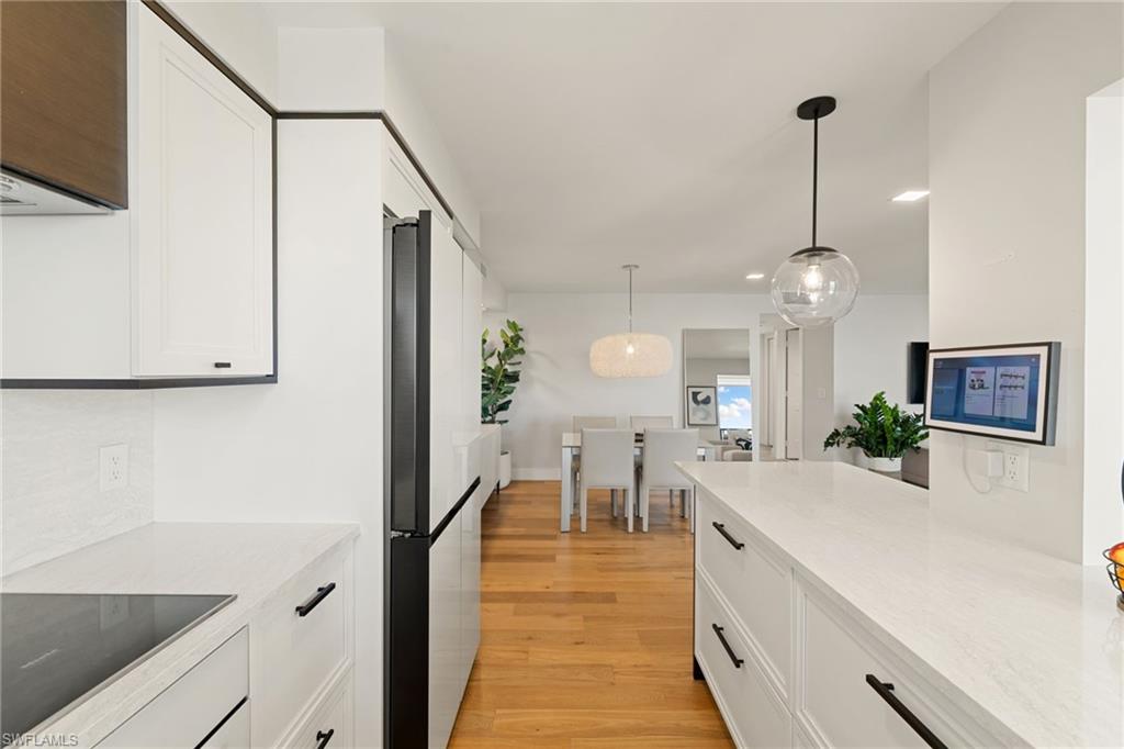 VENETIAN COVE CLUB - Residential