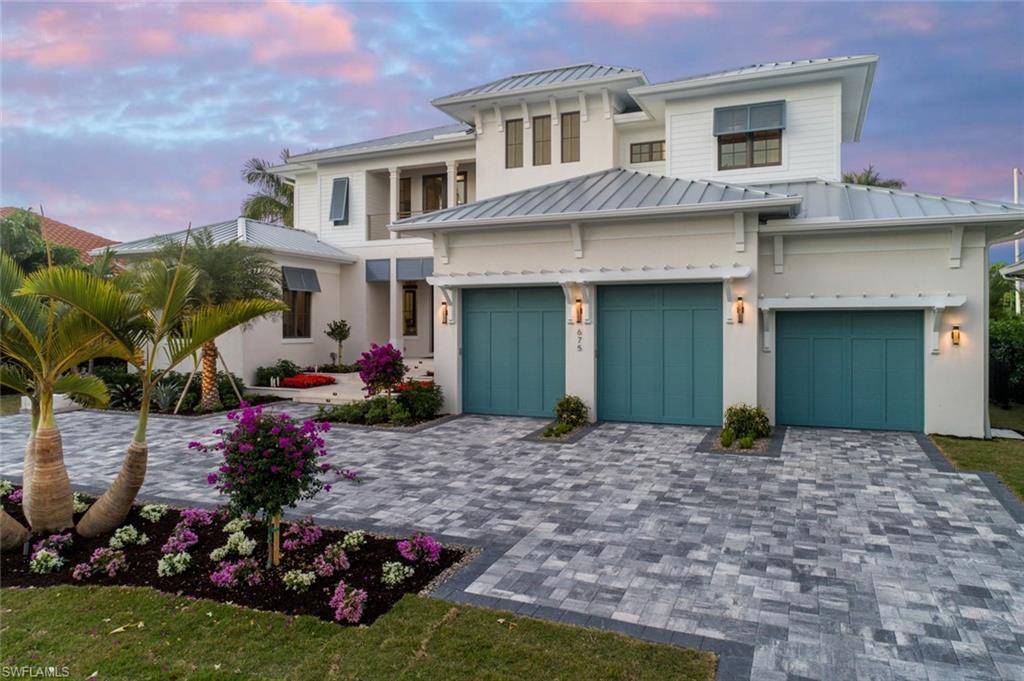 AQUALANE SHORES - Residential