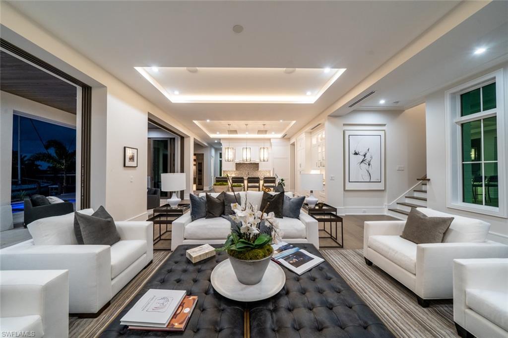 AQUALANE SHORES - Residential