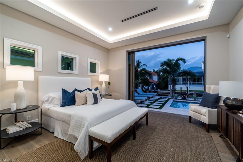 AQUALANE SHORES - Residential