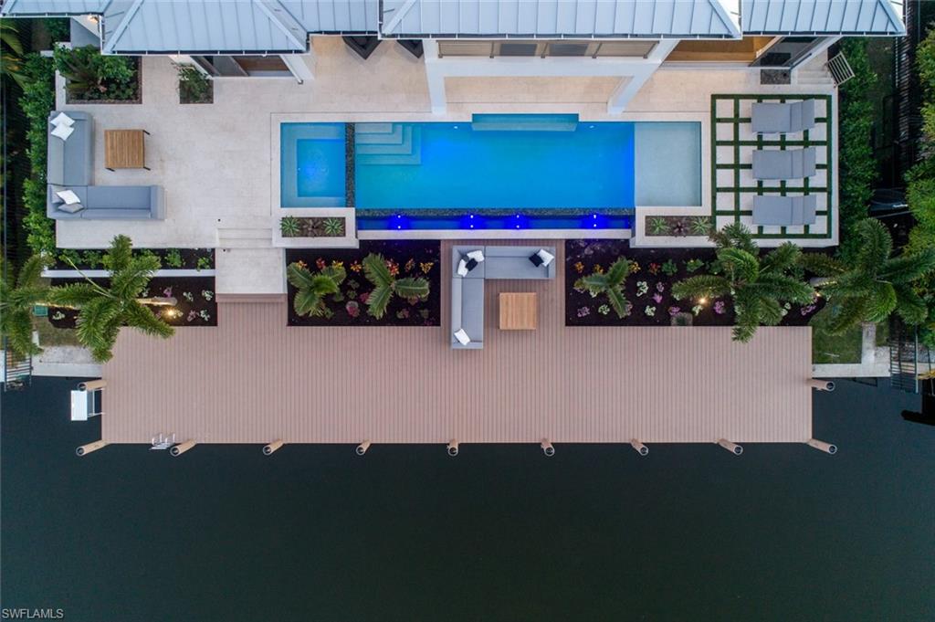 AQUALANE SHORES - Residential