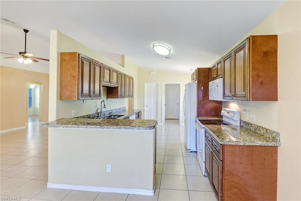 GOLDEN GATE ESTATES - Residential