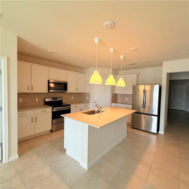 ENCLAVES AT EAGLE LANDING - Residential Lease