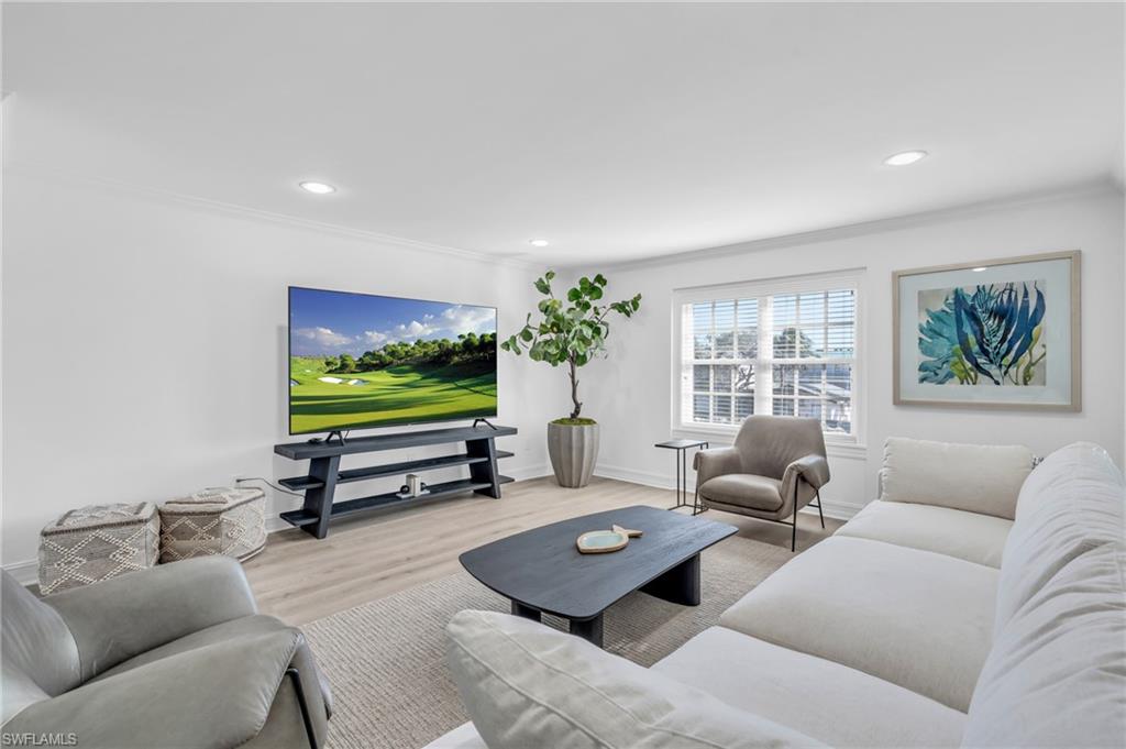 OLDE NAPLES - Residential Lease