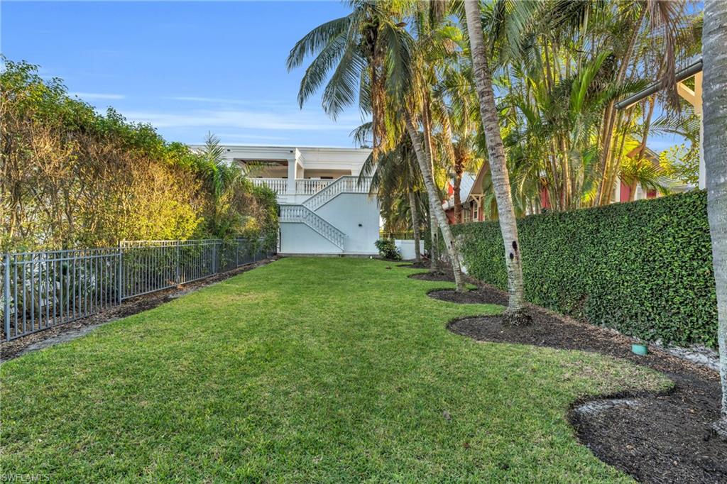 OLDE NAPLES - Residential Lease