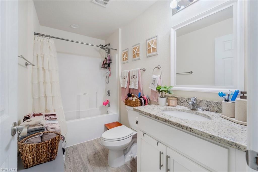 PORT LABELLE - Residential