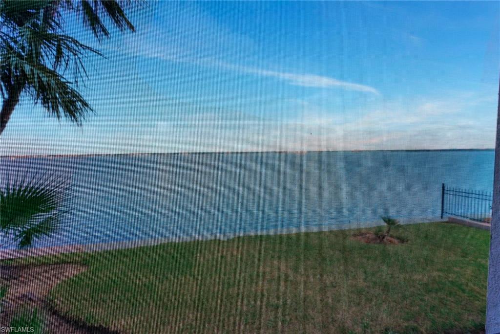 POINTE ROYALE - Residential Lease