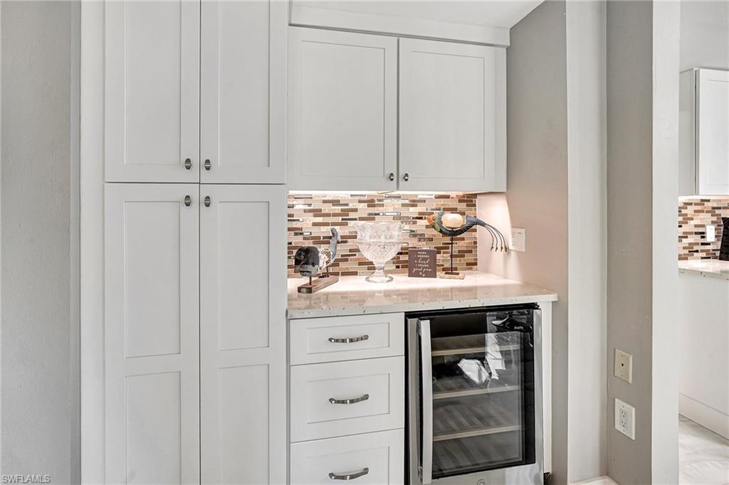 POINTE ROYALE - Residential Lease