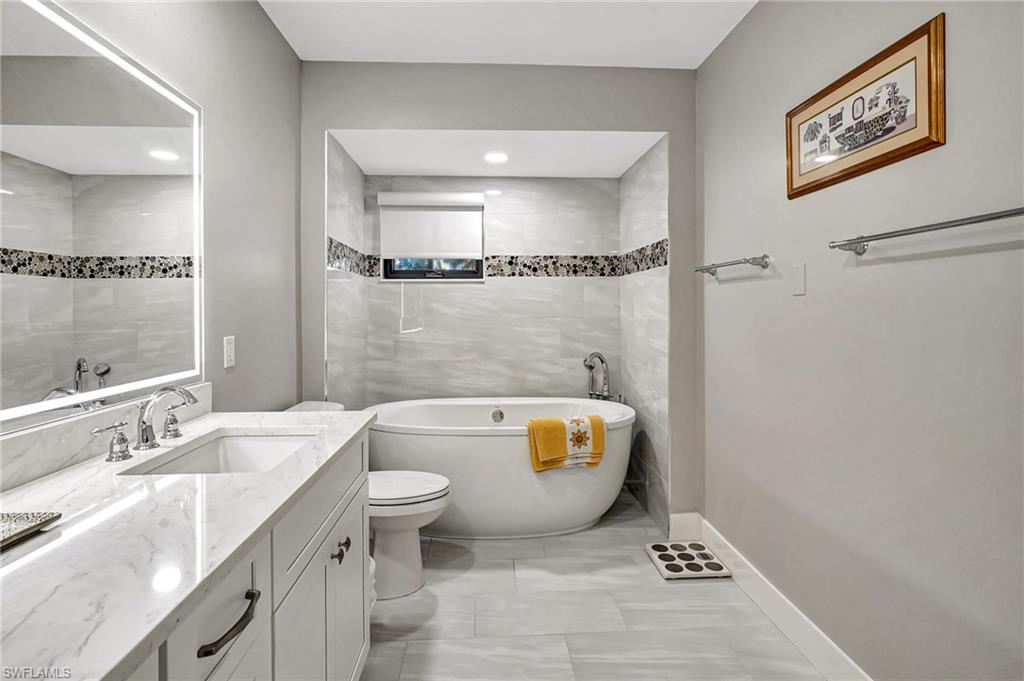 POINTE ROYALE - Residential Lease