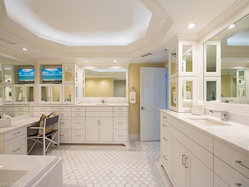 REMINGTON AT BAY COLONY - Residential