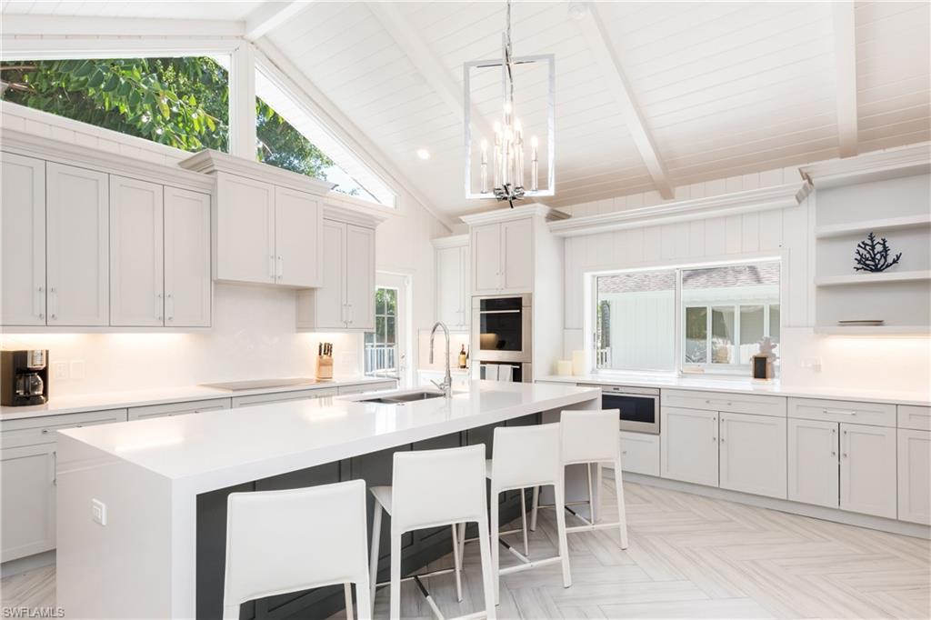 AQUALANE SHORES - Residential