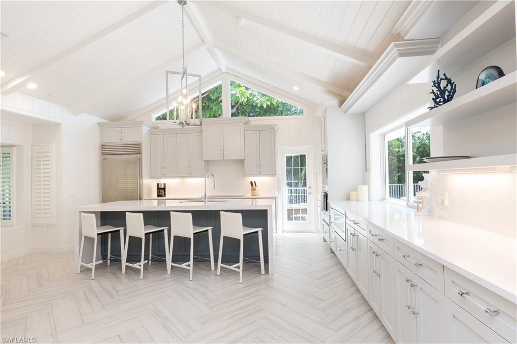 AQUALANE SHORES - Residential