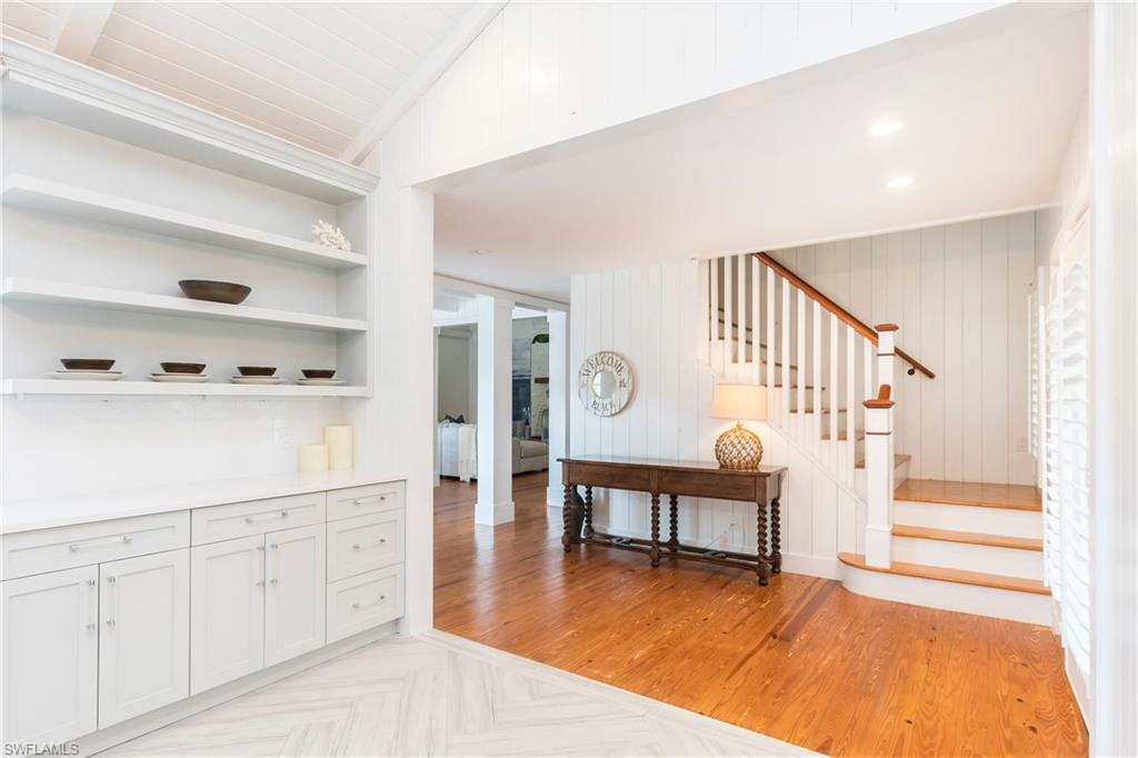 AQUALANE SHORES - Residential