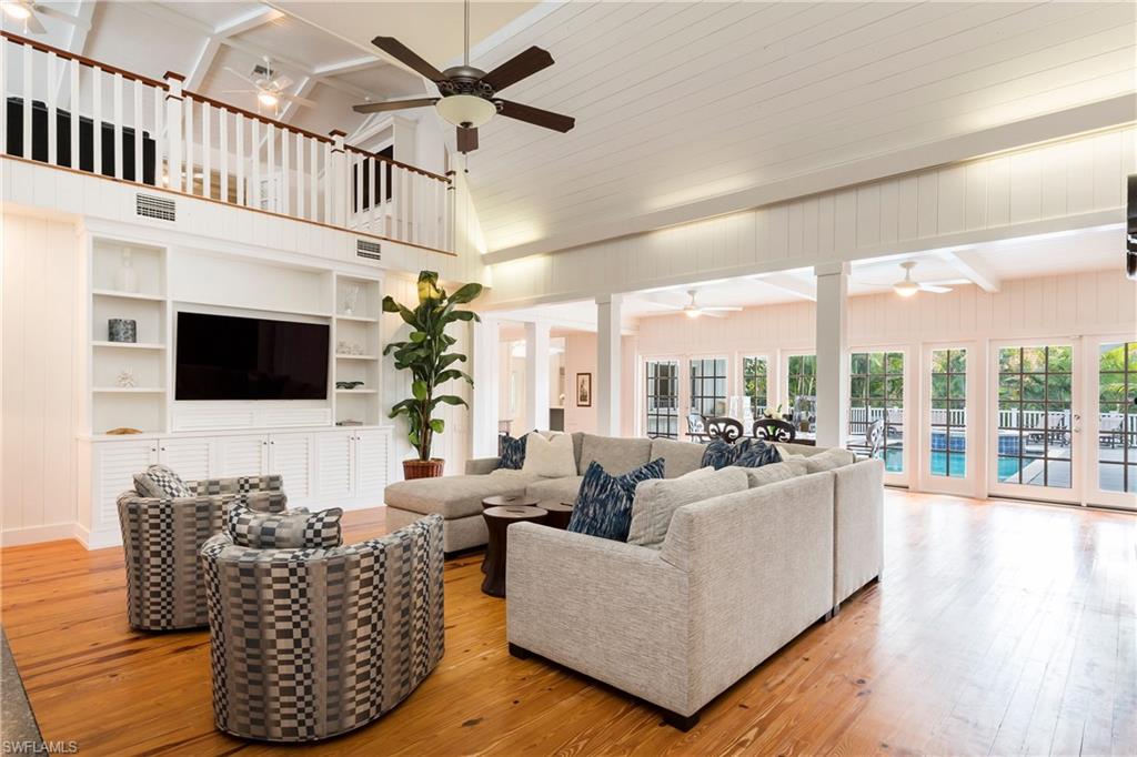 AQUALANE SHORES - Residential