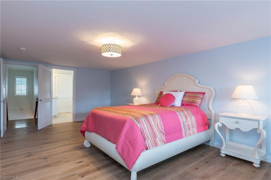 AQUALANE SHORES - Residential