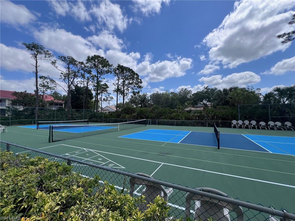 GLENMOOR GREENS - Residential Lease