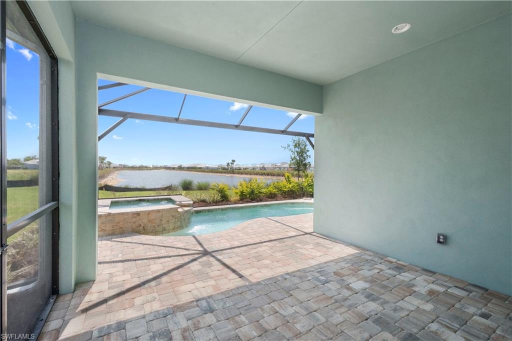 ISLES OF COLLIER PRESERVE - Residential