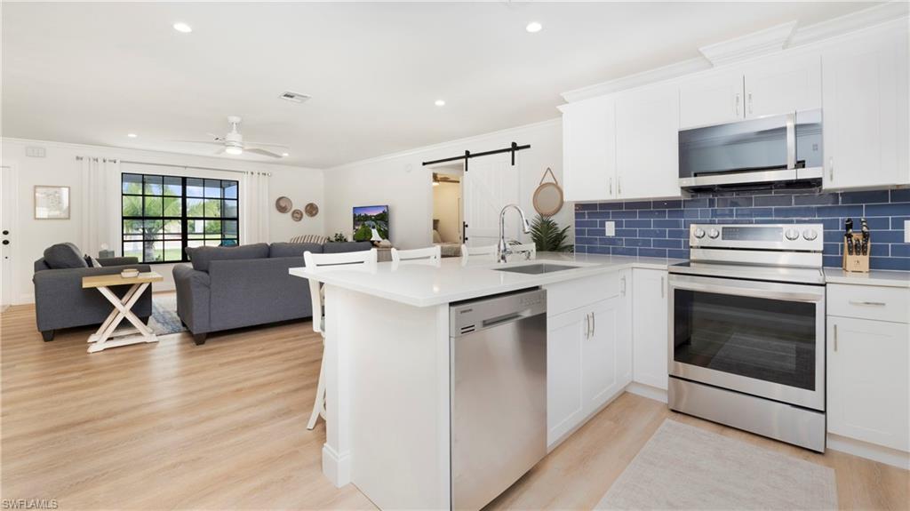 MEADOWLARK ESTATES - Residential