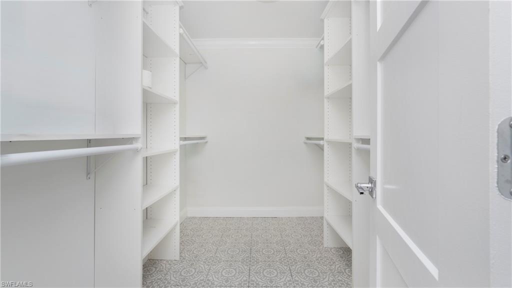 MEADOWLARK ESTATES - Residential