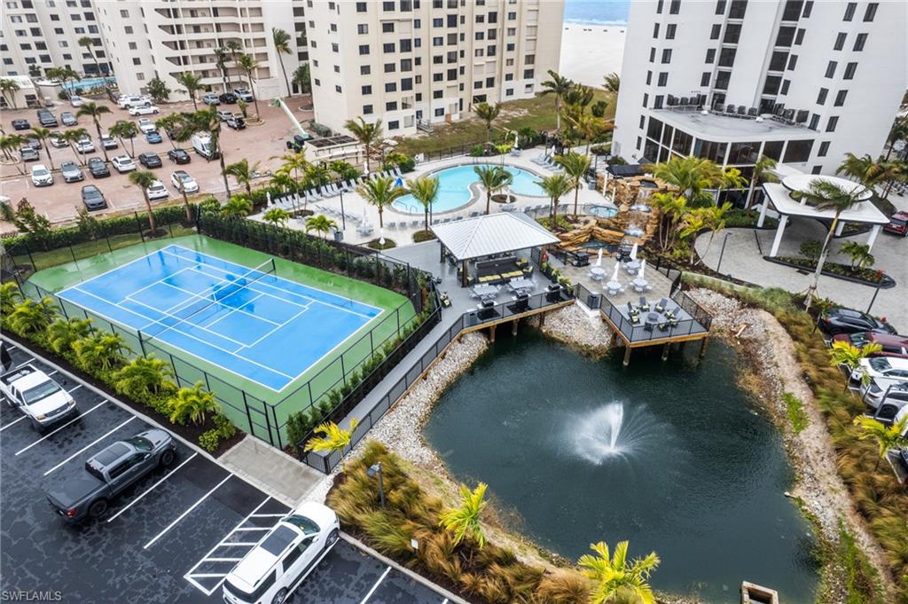 POINTE ESTERO - Residential