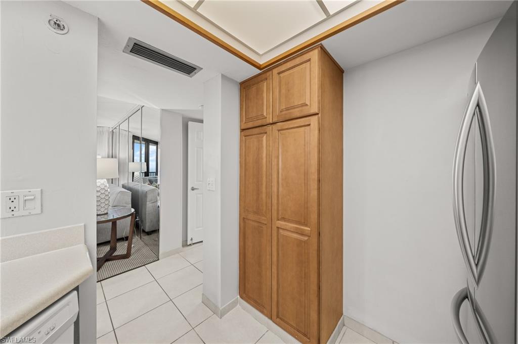 POINTE ESTERO - Residential