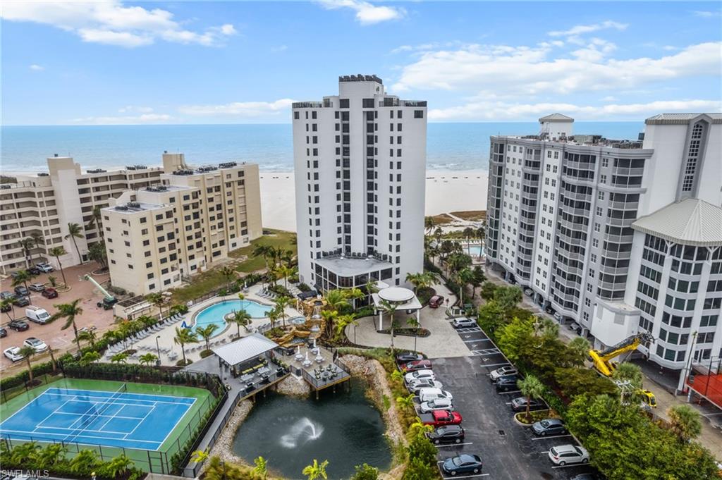 POINTE ESTERO - Residential