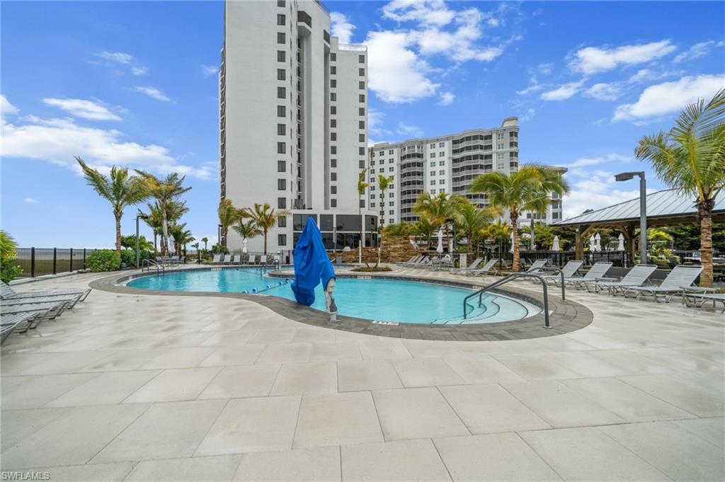 POINTE ESTERO - Residential